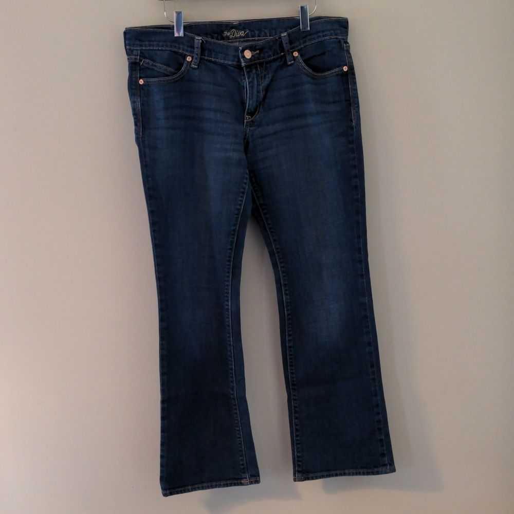 Old Navy diva jeans